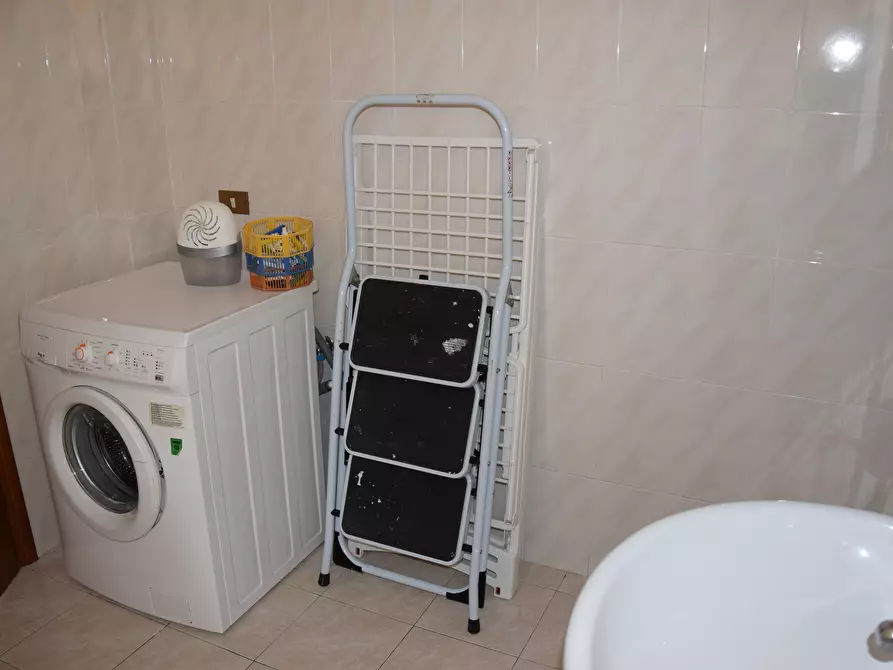 Immagine 9 di Trilocale in vendita  in Piazza Vittorio Emanuele 7 a Novafeltria