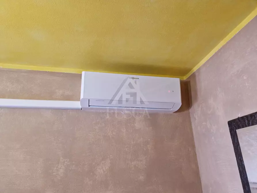 Immagine 11 di Quadrilocale in vendita  in Via delle Gavine 531 a Lucca