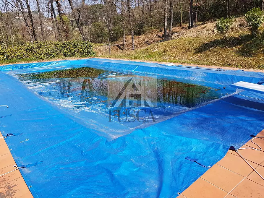 Immagine 4 di Villa in vendita  in Via montebonelli a Lucca