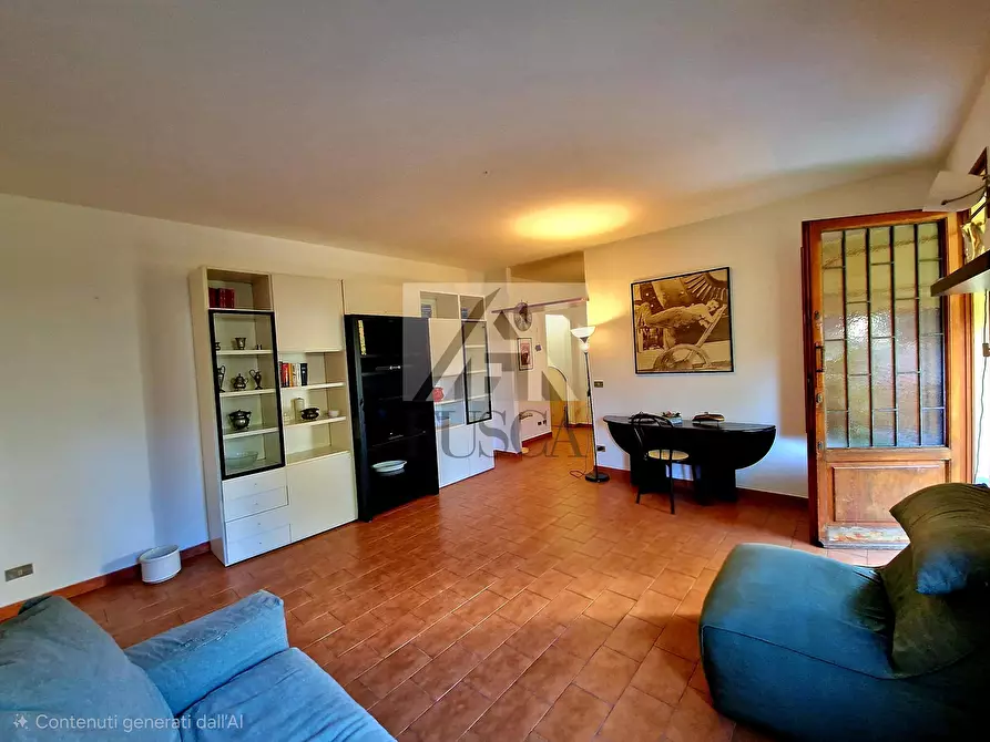 Immagine 1 di Bilocale in vendita  in Viale G. Puccini 433 a Lucca