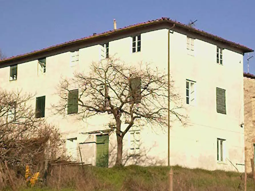 Immagine 3 di Rustico / casale in vendita  in Traversa V Via della Pieve Santo Stefano a Lucca