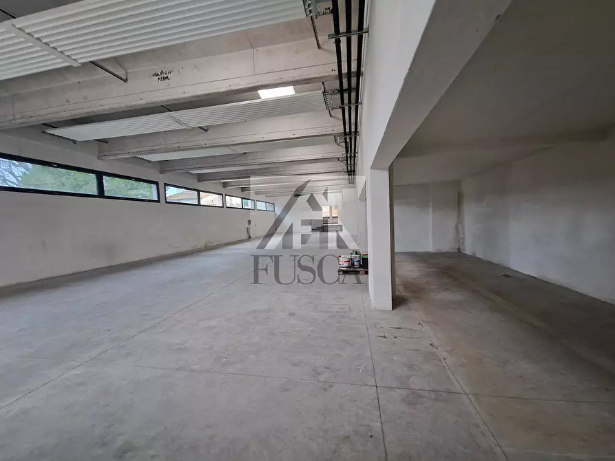 Immagine 4 di Attività artigianale in affitto  in Via di Sant'Alessio 754/A a Lucca