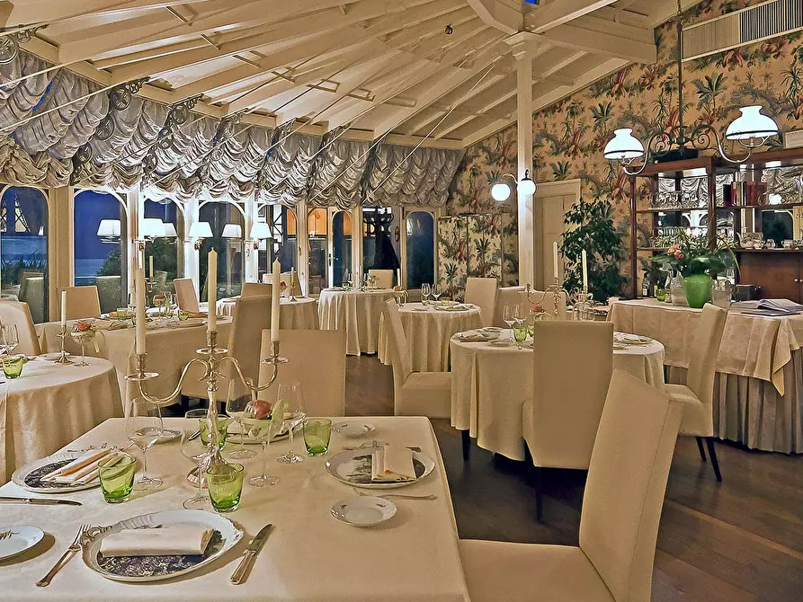 Immagine 13 di Albergo/B&B/Residence in vendita  in Via di Vicopelago e di Pozzuolo a Lucca