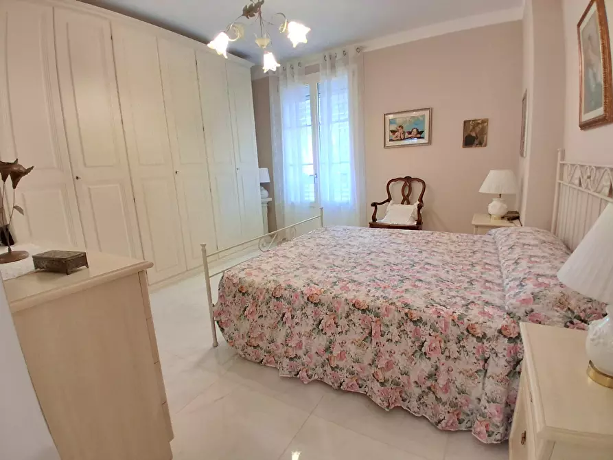 Immagine 11 di Casa bifamiliare in vendita  in Via Sarzanese a Lucca