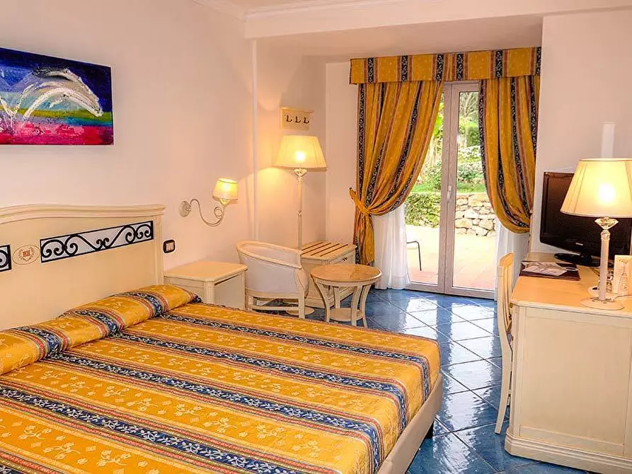 Immagine 11 di Bed & Breakfast in vendita  in Via Degli Angeli a Lucca