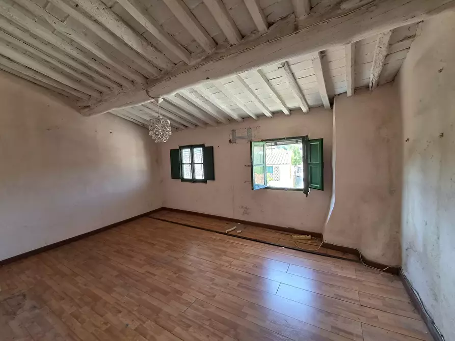 Immagine 1 di Terratetto in vendita  in Via Romana a Lucca