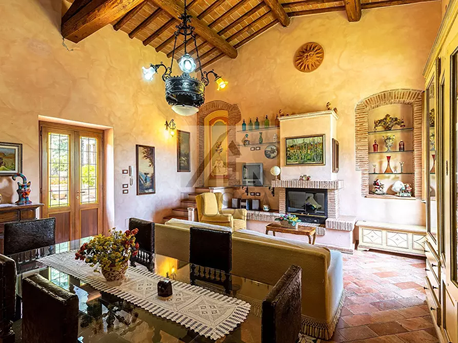 Immagine 27 di Rustico / casale in vendita  in Via Borgo Giannotti a Lucca