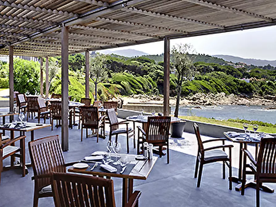 Immagine 3 di Albergo/B&B/Residence in vendita  in cenami a Lucca