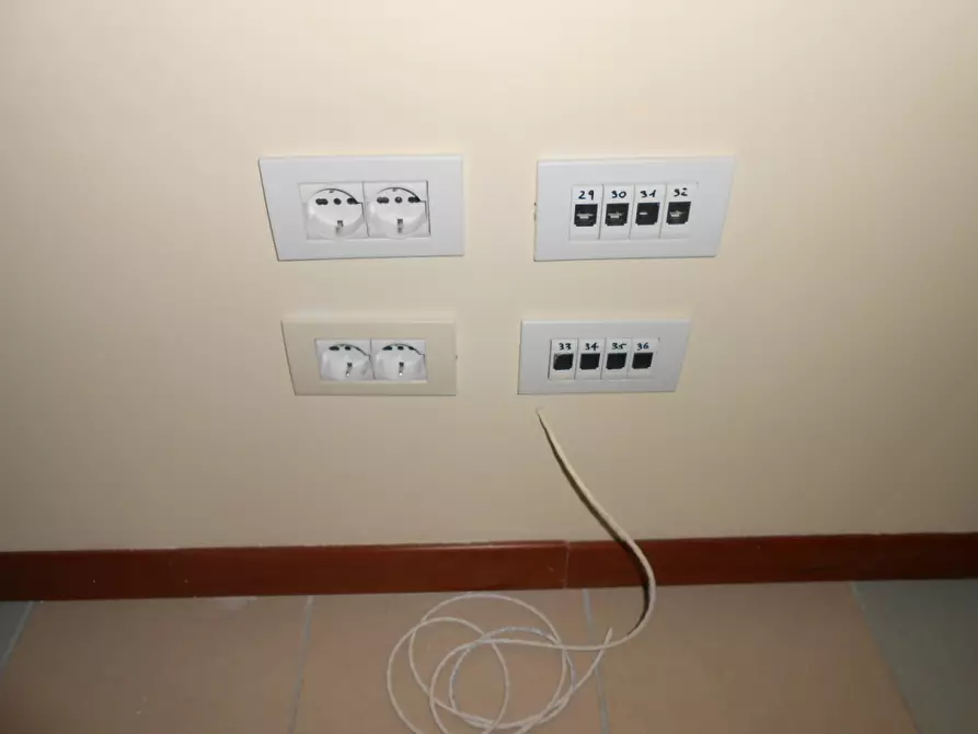 Immagine 9 di Ufficio in affitto  in Viale Alcide De Gasperi a Lucca