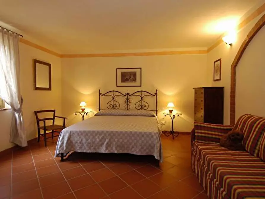 Immagine 23 di Rustico / casale in vendita  in Via dei Pieroni a Capannori