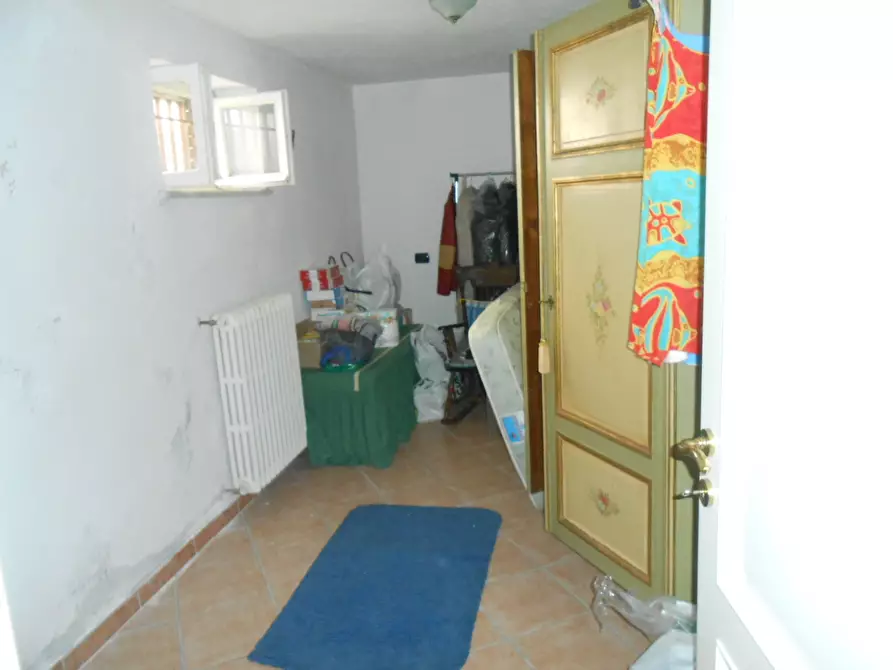 Immagine 20 di Villa in vendita  in Via per Chiatri a Lucca