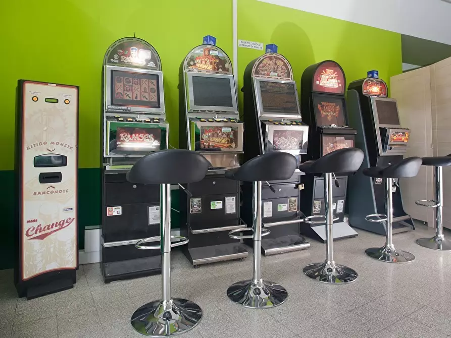 Immagine 6 di Bar / Ristorante in vendita  in Via Pisana a Lucca