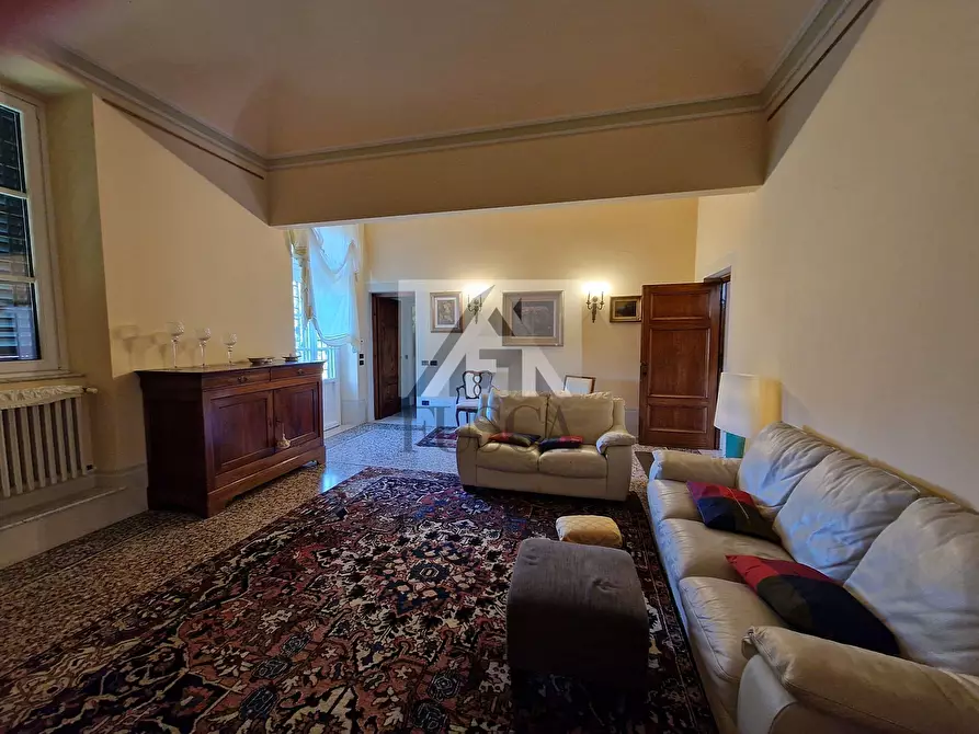 Immagine 10 di Villa in vendita  in Via di Sant'Alessio a Lucca