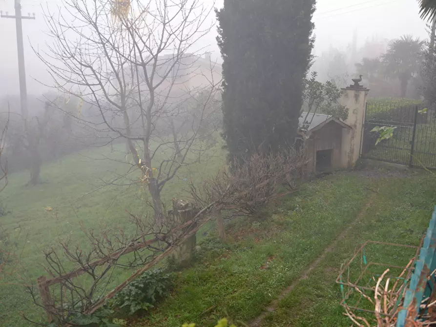 Immagine 26 di Rustico / casale in vendita  in vai elle chiesa a Lucca