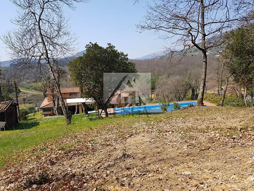 Immagine 7 di Villa in vendita  in Via montebonelli a Lucca