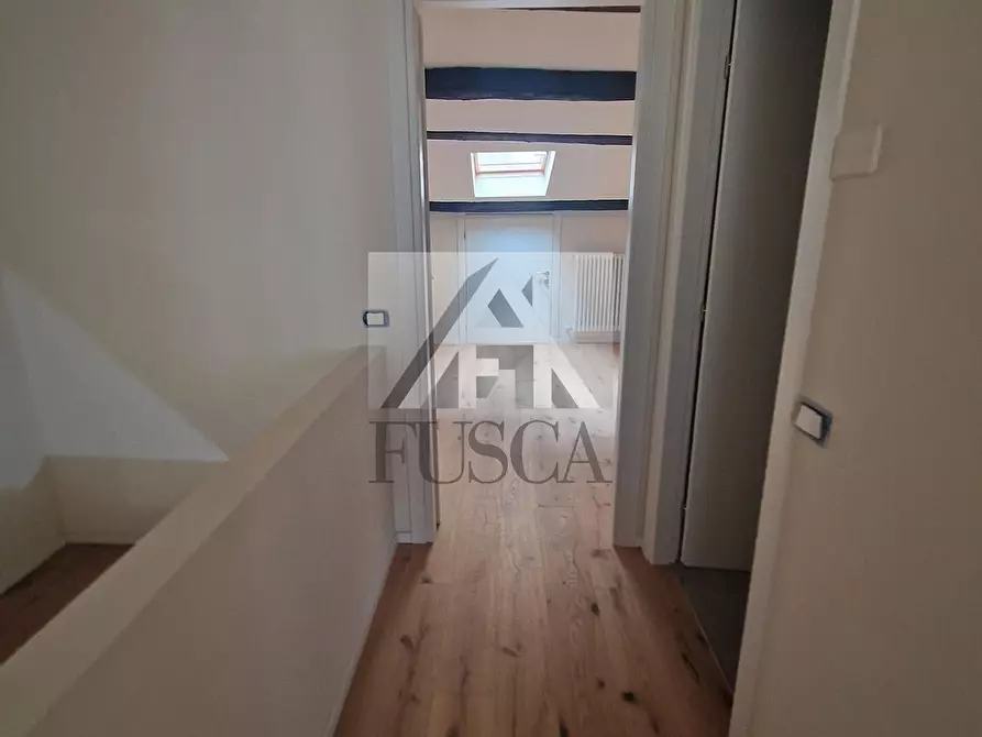 Immagine 16 di Pentalocale in vendita  in Via San Paolino a Lucca