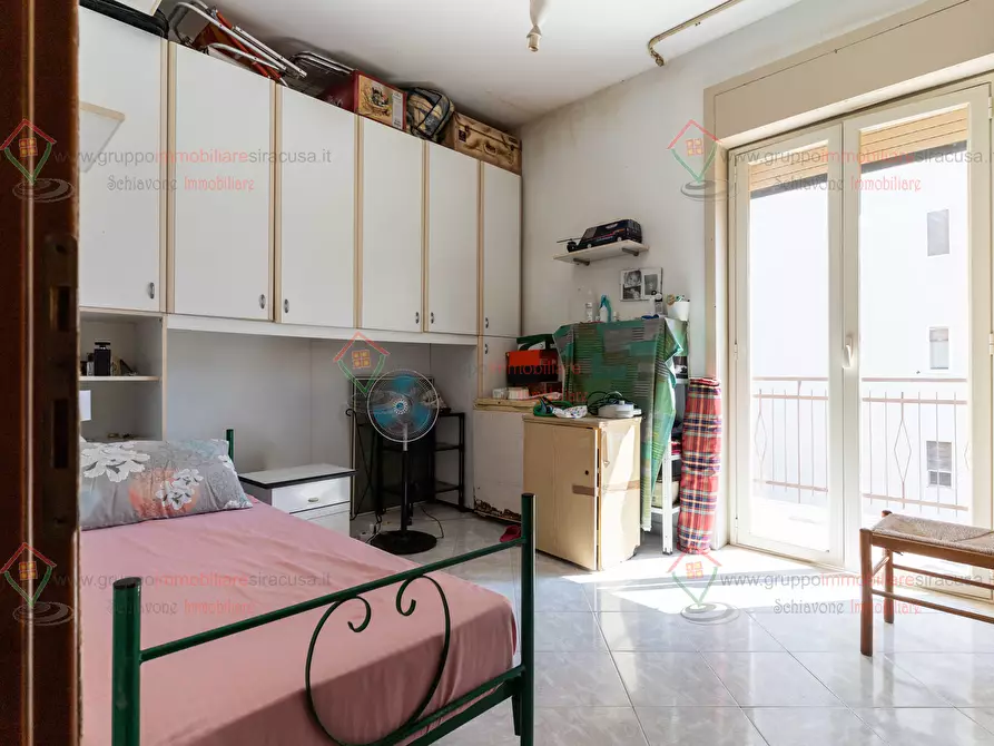 Immagine 10 di Pentalocale in vendita  a Siracusa