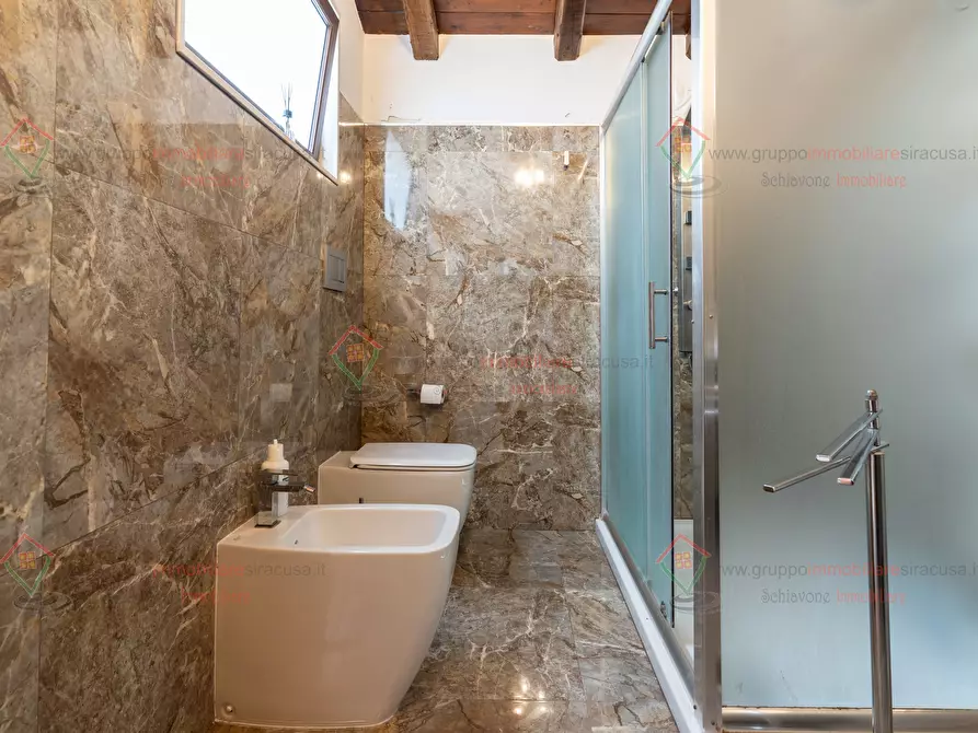 Immagine 18 di Appartamento in vendita  a Siracusa