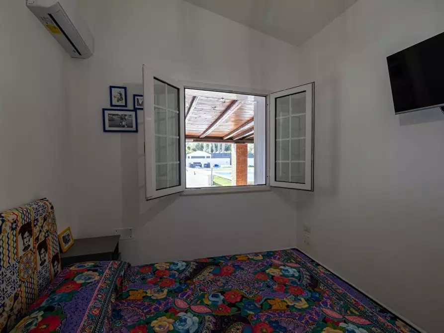 Immagine 26 di Villa in vendita  a Siracusa