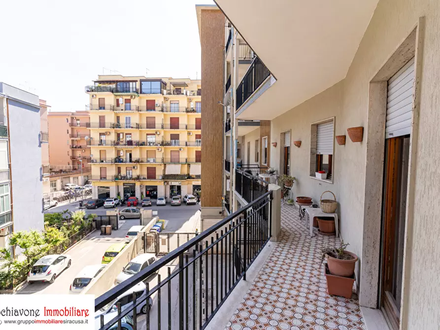 Immagine 28 di Pentalocale in vendita  a Siracusa