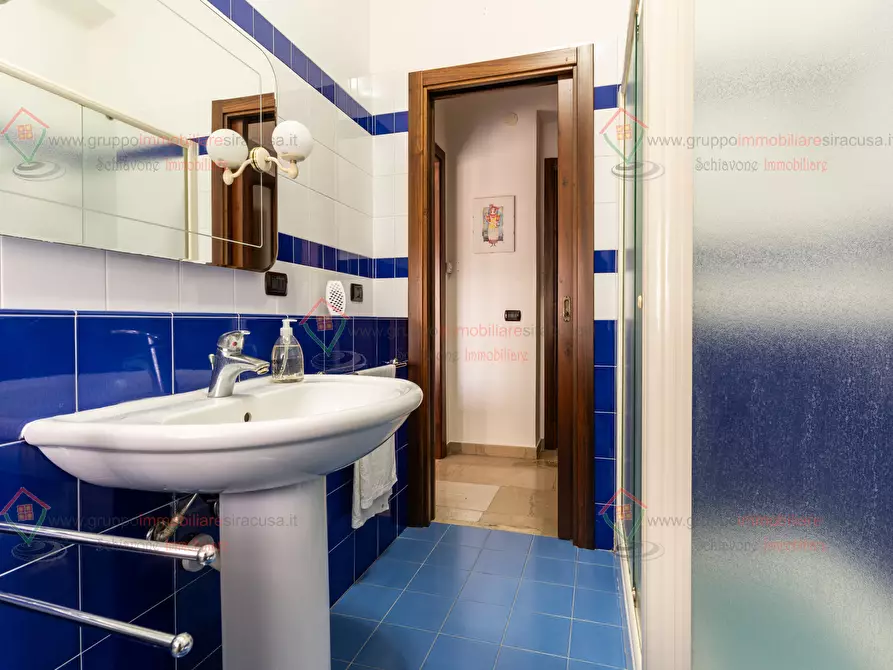 Immagine 16 di Trilocale in vendita  a Siracusa