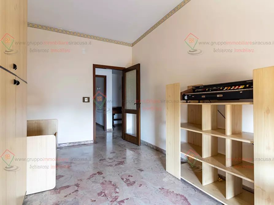 Immagine 12 di Pentalocale in vendita  a Siracusa
