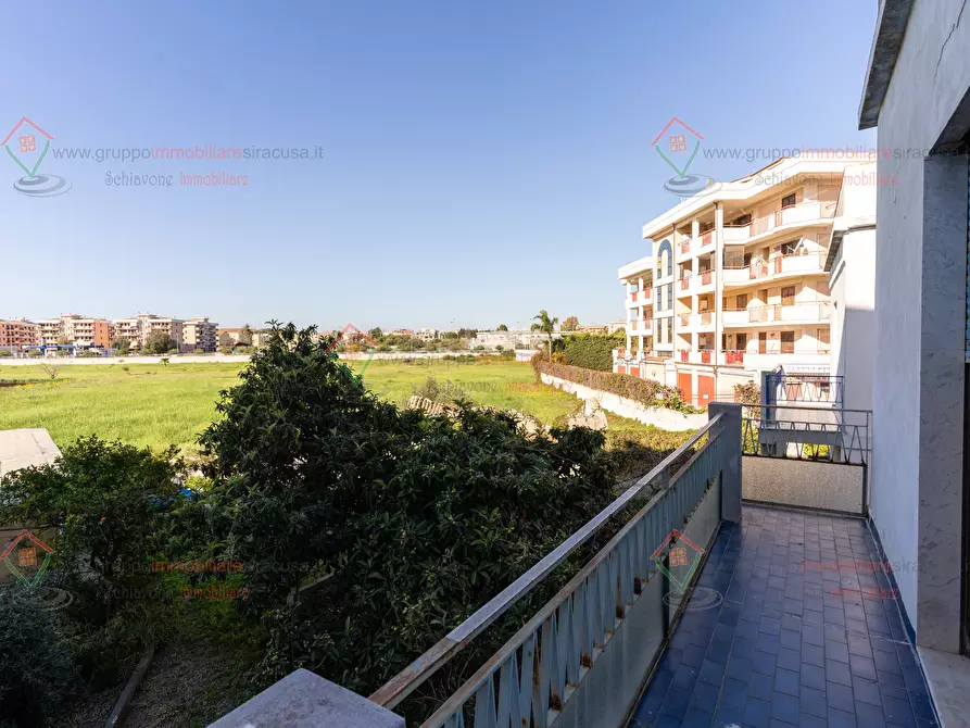 Immagine 29 di Pentalocale in vendita  a Siracusa