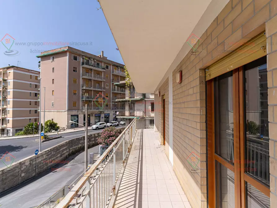 Immagine 1 di Appartamento in affitto  a Siracusa