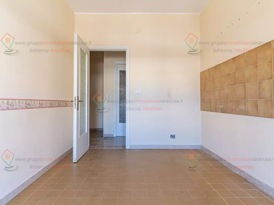 Immagine 8 di Quadrilocale in vendita  a Siracusa