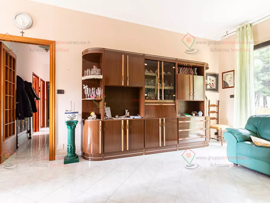 Immagine 9 di Quadrilocale in vendita  a Siracusa