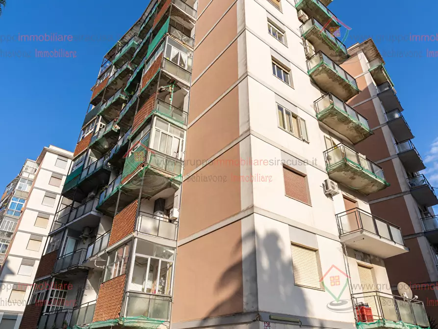 Immagine 21 di Trilocale in vendita  a Siracusa