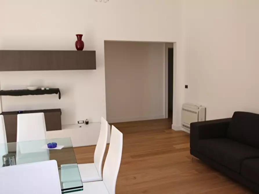 Immagine 5 di Appartamento in vendita  a Siracusa