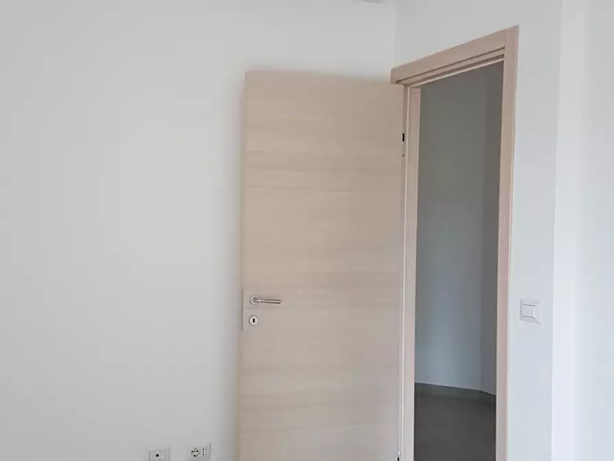 Immagine 2 di Trilocale in affitto  a Siracusa