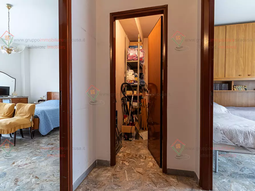 Immagine 19 di Pentalocale in vendita  a Siracusa