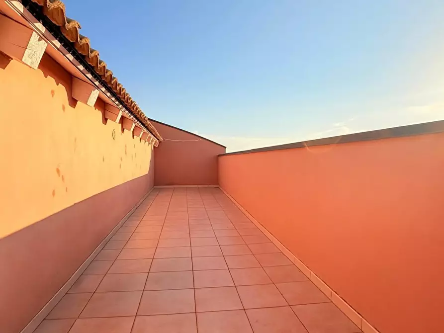 Immagine 16 di Bilocale in vendita  a Floridia