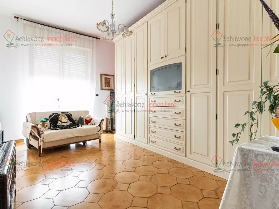 Immagine 18 di Appartamento in vendita  a Siracusa