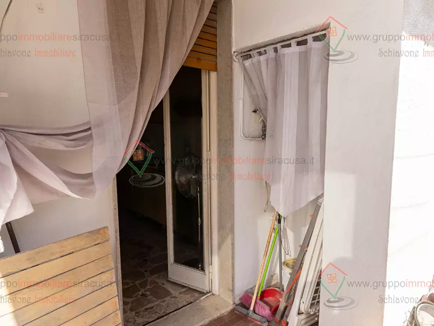 Immagine 21 di Quadrilocale in vendita  a Siracusa