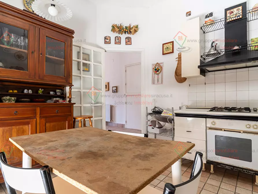 Immagine 6 di Appartamento in vendita  a Siracusa