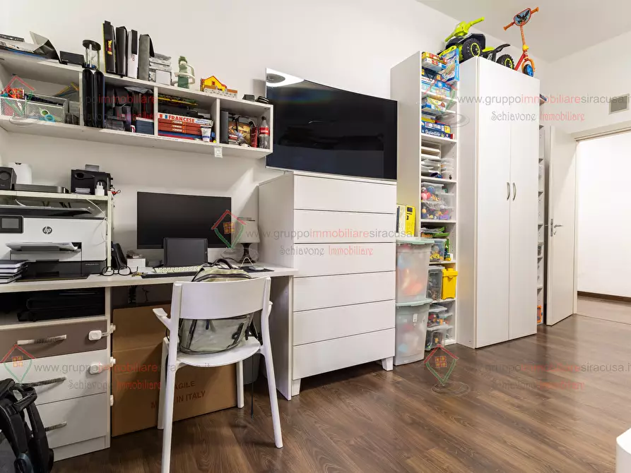 Immagine 16 di Pentalocale in vendita  a Siracusa