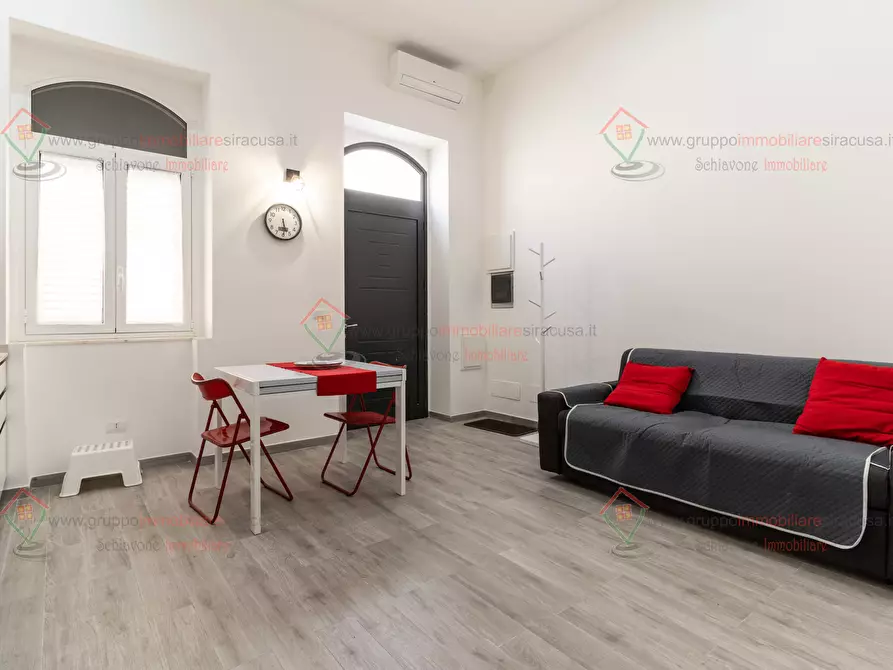 Immagine 5 di Casa indipendente in affitto  a Siracusa