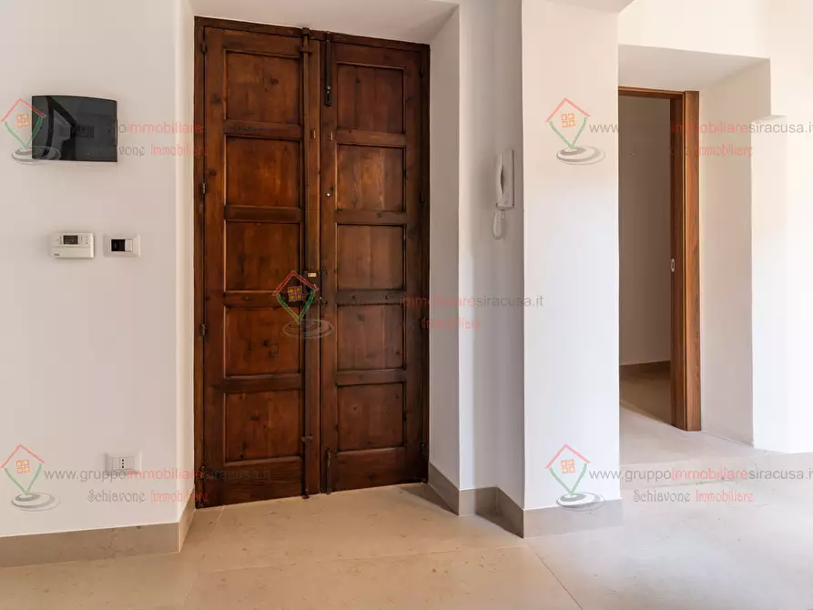 Immagine 12 di Quadrilocale in vendita  a Siracusa