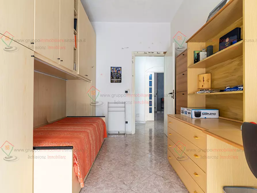 Immagine 16 di Pentalocale in vendita  a Siracusa