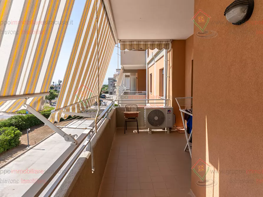 Immagine 21 di Pentalocale in vendita  a Siracusa