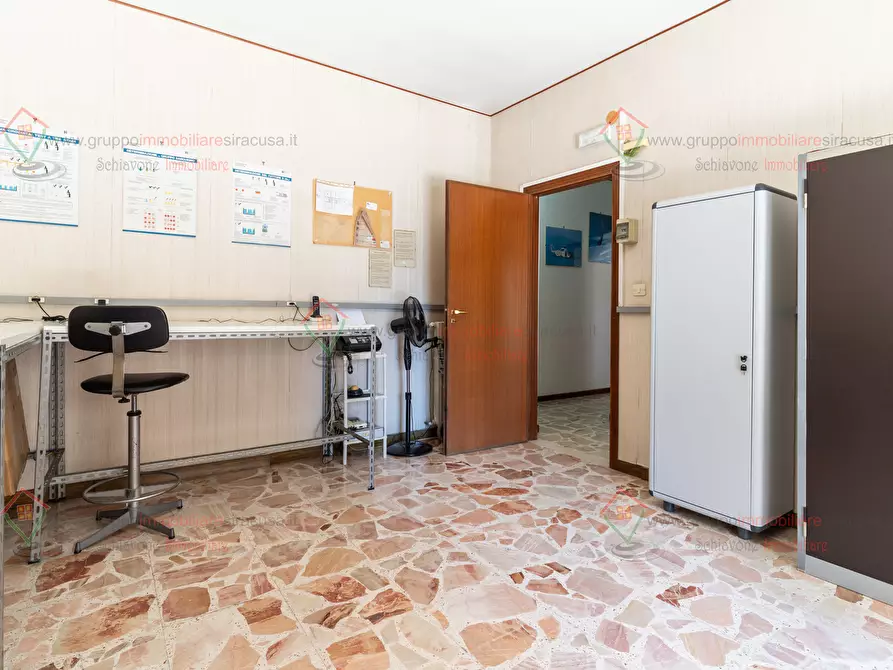 Immagine 13 di Appartamento in vendita  a Siracusa