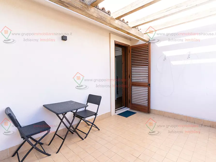 Immagine 29 di Casa bifamiliare in vendita  a Siracusa