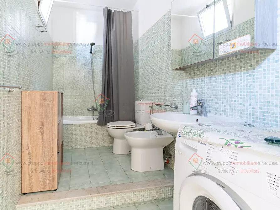 Immagine 17 di Quadrilocale in vendita  a Siracusa