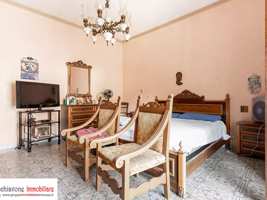 Immagine 22 di Pentalocale in vendita  a Siracusa