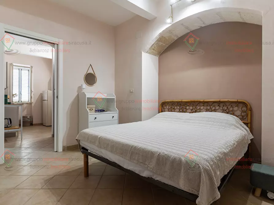 Immagine 3 di Trilocale in vendita  a Siracusa