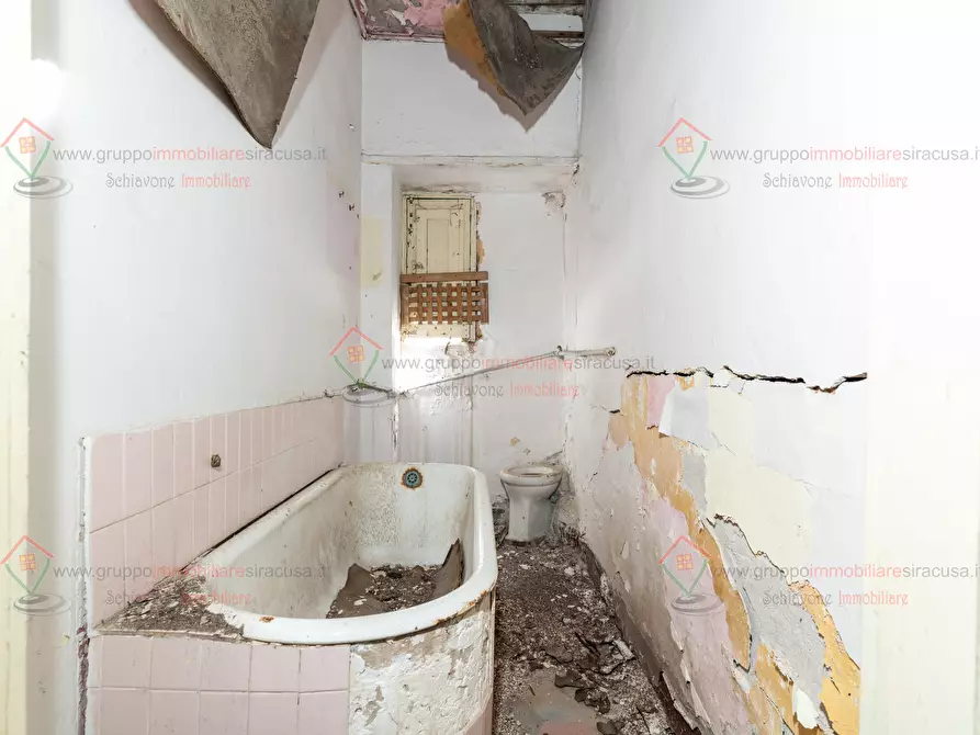 Immagine 17 di Rustico / casale in vendita  a Siracusa