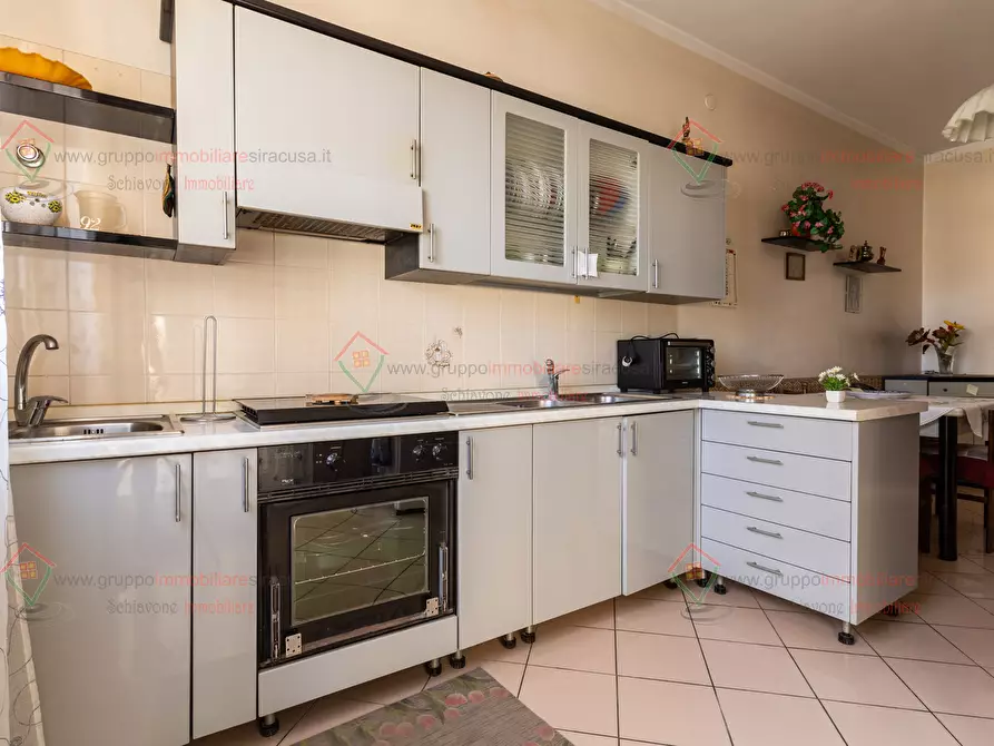 Immagine 1 di Quadrilocale in vendita  a Siracusa